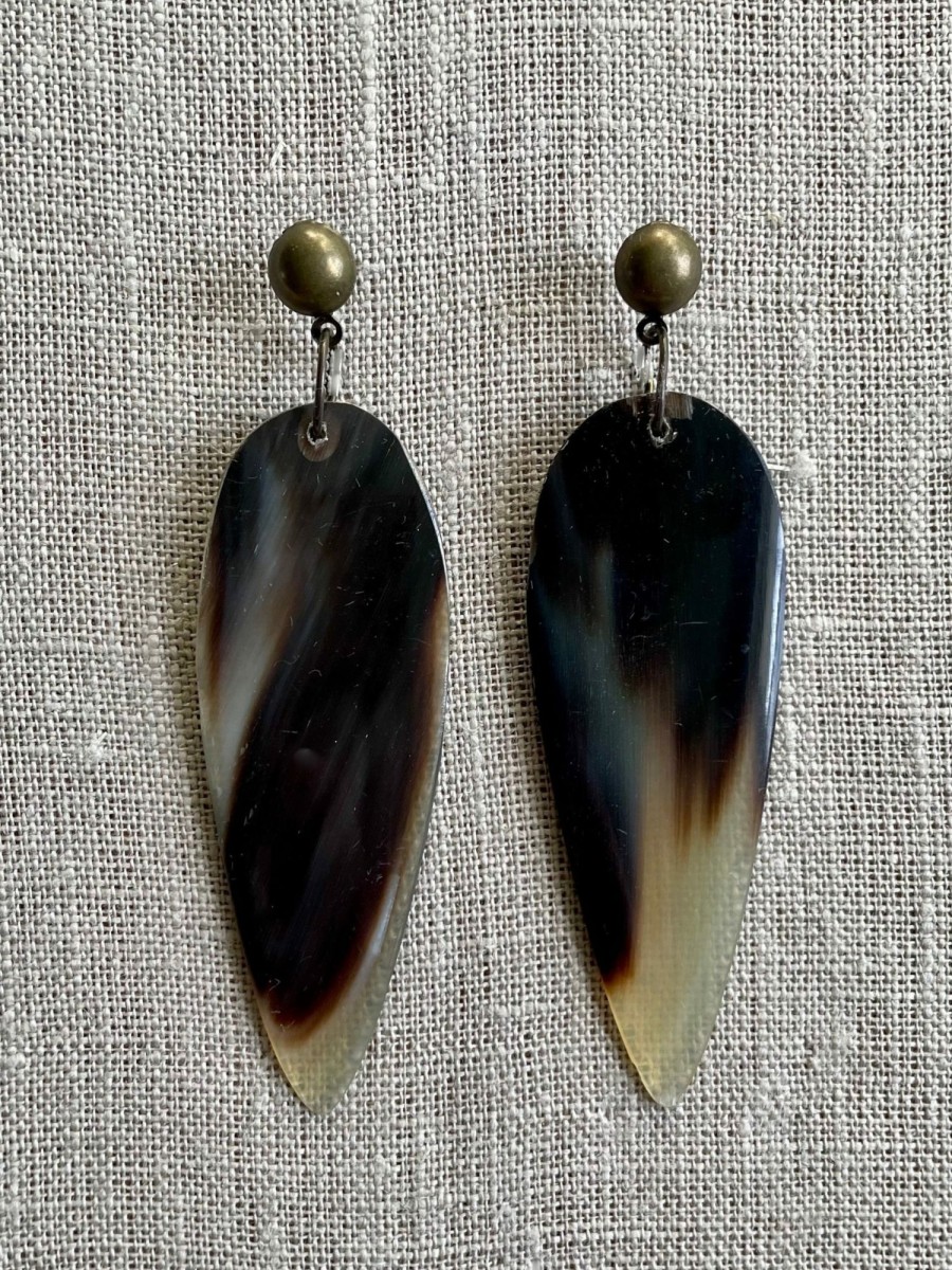 Accessories * | Hand-Carved Horn Arrowhead Earring Special Offers