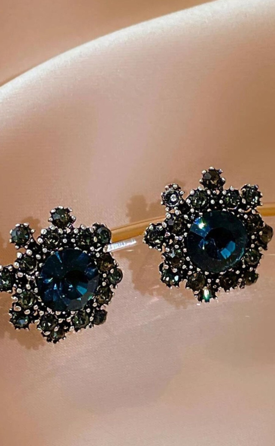 Accessories * | Rhinestone Stud Earrings Best Price